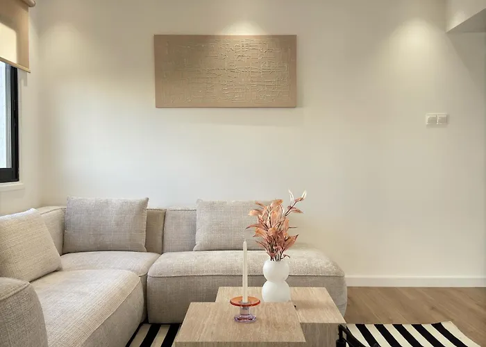 公寓 Cozy Boho 2-br Retreat In 尼科西亚