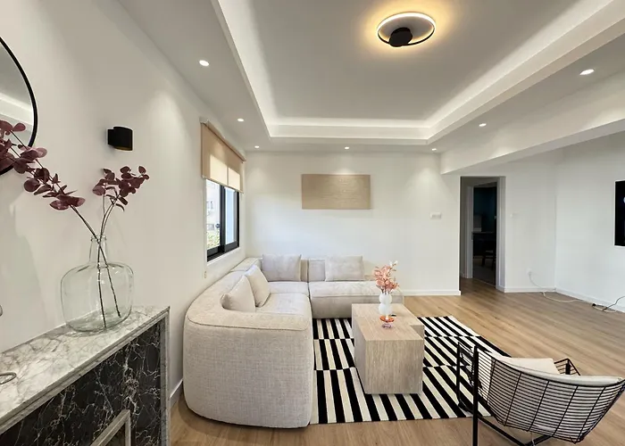 Cozy Boho 2-br Retreat In * Nikozja